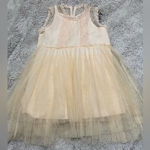 Lace adorable dressy dress Size 5